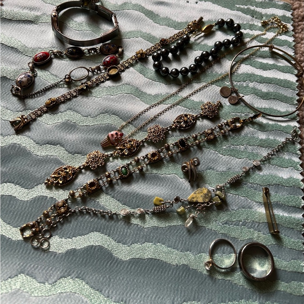 Elegant Multi-Color Women's Jewelry Set and 925 ring green stone and Pulsar